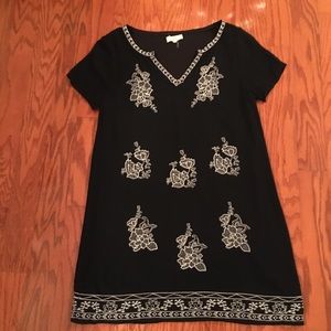 Entro Embroidered Womans black dress size small